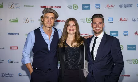 Diabetes Charity Gala 2021: Ralf Bauer mit Jenny und Julien Fuchsberger