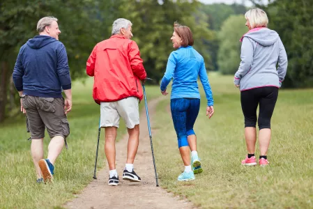 Sportgruppe beim Laufen