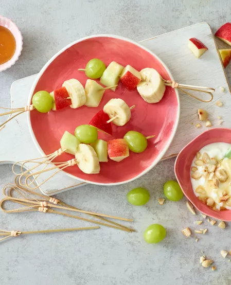 Obstspießchen mit Dip Obstspießchen mit Dip