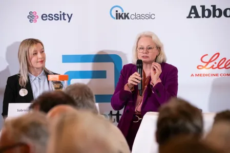 Menschen mit Diabetes beteiligen und st&auml;rken 2026: Podium mit u.a. Dr. Kirsten Kappert-Gonther (Gr&uuml;ne)