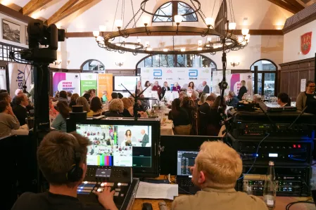 Menschen mit Diabetes beteiligen und st&auml;rken 2026: das Podium