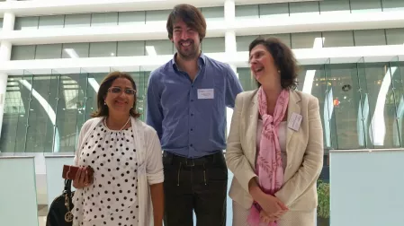 Bastian Hauck, neugewähltes Vorstandsmitglied der IDF Europe, mit Dr. Niti Pall, President elect IDF Europe und Prof. Sehnaz Karadeniz, President IDF Europe