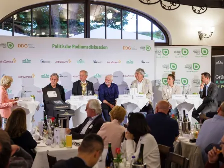 FC Diabetologie 2026 3. Halbzeit Podium mit Publikum