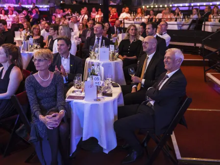 Gala 2025 Voller Saal im TIPI am Kanzleramt