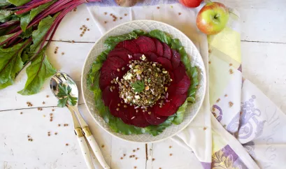 Salat von „Alb-Laisa“ mit Rahnen und Apfel 