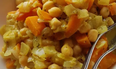 Rezept Vegane Gemüsepfanne mit Kichererbsen