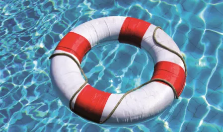 Rettungsring im Schwimmbad